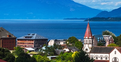 Santiago de Chile, Puerto Varas con Peulla e Isla de Chiloé, Puerto Natales, Torres del Paine y Desierto de Atacama