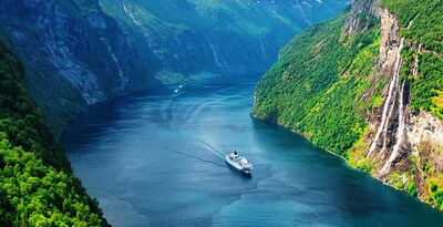 Fiordos Noruegos, Oslo y Crucero Havila
