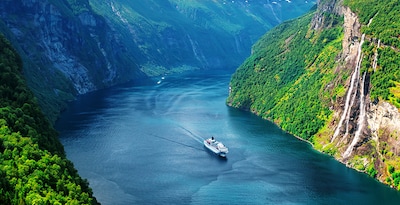 Fiordos Noruegos, Oslo y Crucero Havila