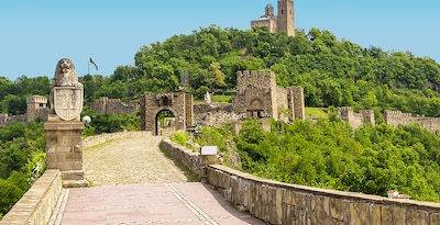 Ruta de los Castillos y Monasterios con Mar Negro