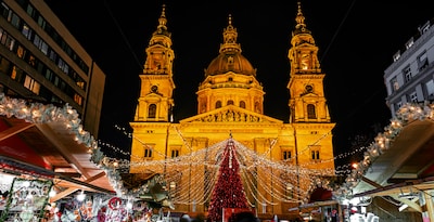 Mercadillo de Navidad en Budapest visitando la ciudad con un tour y crucero