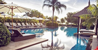 Disfruta del paraíso asiático en el Asia Gardens Hotel & Thai Spa