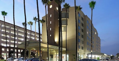 Courtyard By Marriott Los Angeles Lax/Century Boulevard