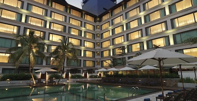 MiCasa All Suite Hotel