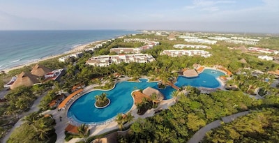 Valentin Imperial Riviera Maya – Adults Only