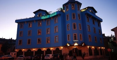Rumi Hotel