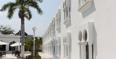 Hotel Aldea Del Bazar