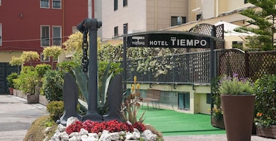 Hotel Tiempo