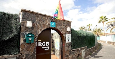 Rainbow Golf Gay Men-Only Resort