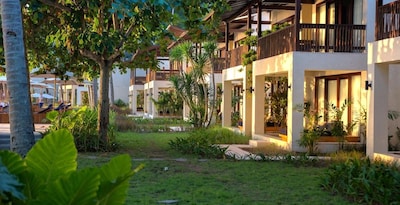Katamaran Hotel & Resort