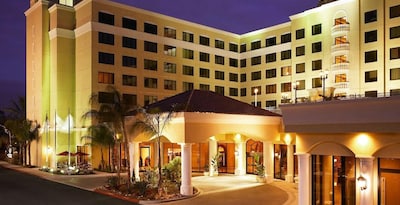 DoubleTree Suites By Hilton Hotel Anaheim Resort - Convention Center