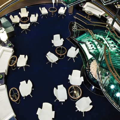 Niew Amsterdam_athrium