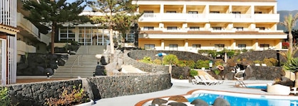 H10 Costa Salinas