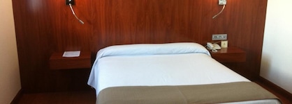 Hotel Sercotel Familia Conde