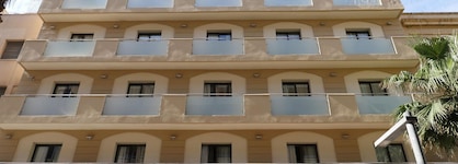Hotel Rusadir