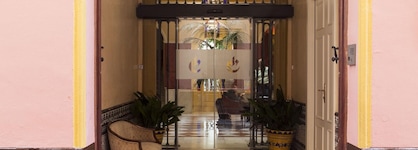 Hotel Cervantes