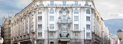 Hotel Carlton