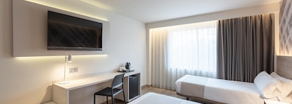 Port Hotel Alicante City & Beach