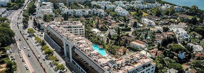 Guadalpin Suites