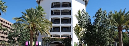 Hotel Parque Tropical