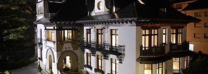Palacio Arias & Hotel Y Apartamentos Arias