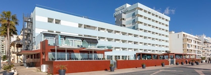 Dom Jose Beach Hotel