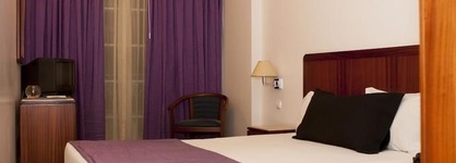 Jose Estevao Hotel
