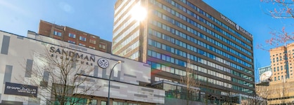 Sandman Signature Vancouver Downtown Hotel