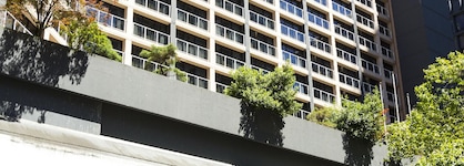 Pinnacle Hotel Harbourfront