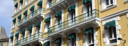 Hôtel Univers