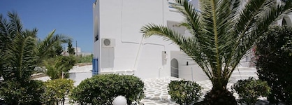 Sunny Beach Studios