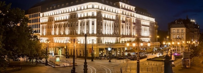 Radisson Blu Carlton Hotel