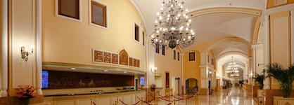 Kremlin Palace Hotel