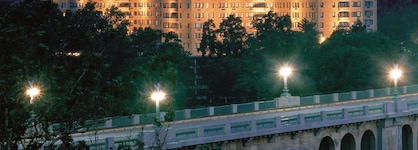 Omni Shoreham Hotel