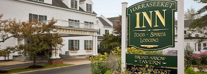 Harraseeket Inn