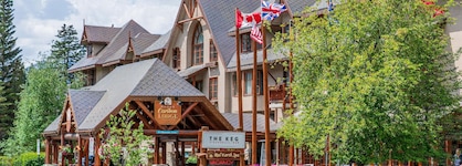 Banff Caribou Lodge And Spa