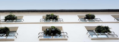 Hotel Kyriad Paris X Canal Saint Martin République