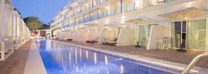 Mar Hotels Playa De Muro Suites