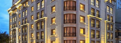 Arts Hotel Taksim