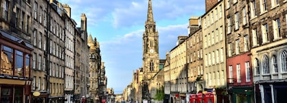 Premier Inn Edinburgh City Centre (Lauriston Place)