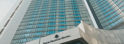 Four Seasons Hotel Hong Kong