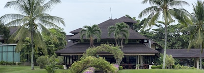 Nexus Resort & Spa Karambunai
