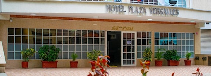 Hotel Plaza Versalles