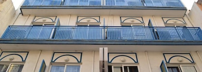 Internacional Hotel