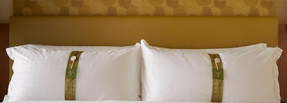 Holiday Inn Golden Mile Hong Kong By Ihg
