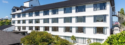 Plymouth International