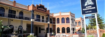 Albury Paddlesteamer Motel