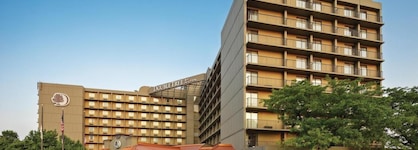 Doubletree By Hilton Hotel Denver