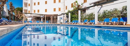 Apartamentos Arcos Playa