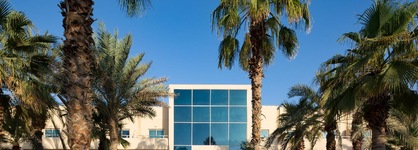Central Mafraq Hotel